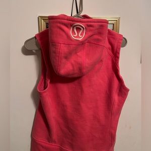 Lululemon vest